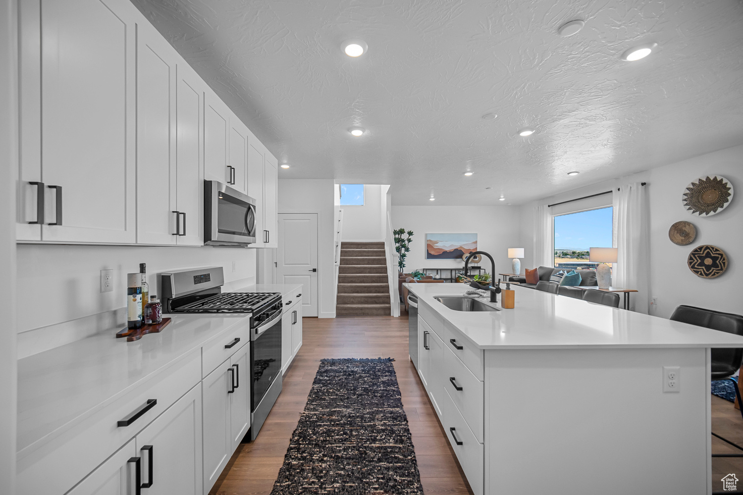 OLD SORREL RANCH - Residential