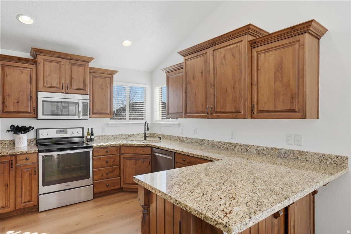 JORDAN HEIGHTS - Residential