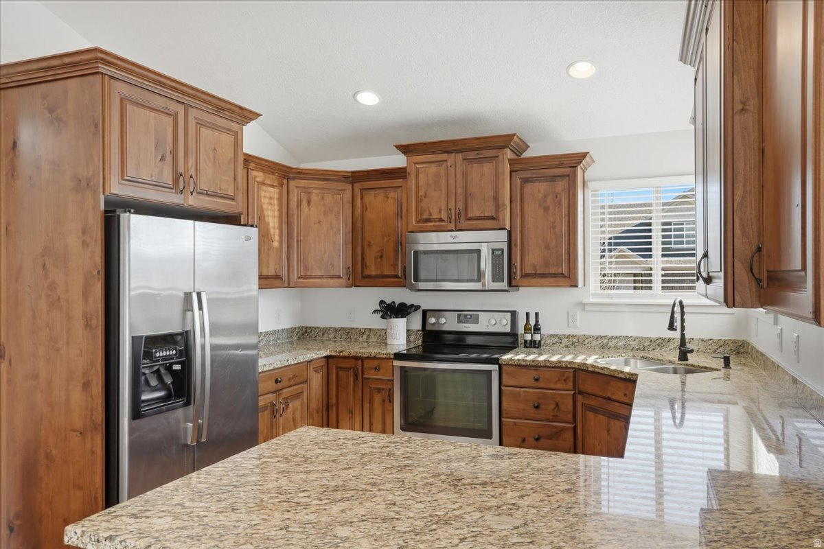 JORDAN HEIGHTS - Residential