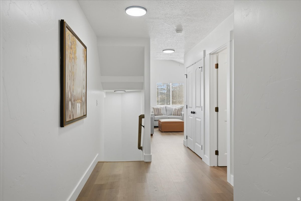 JORDAN HEIGHTS - Residential