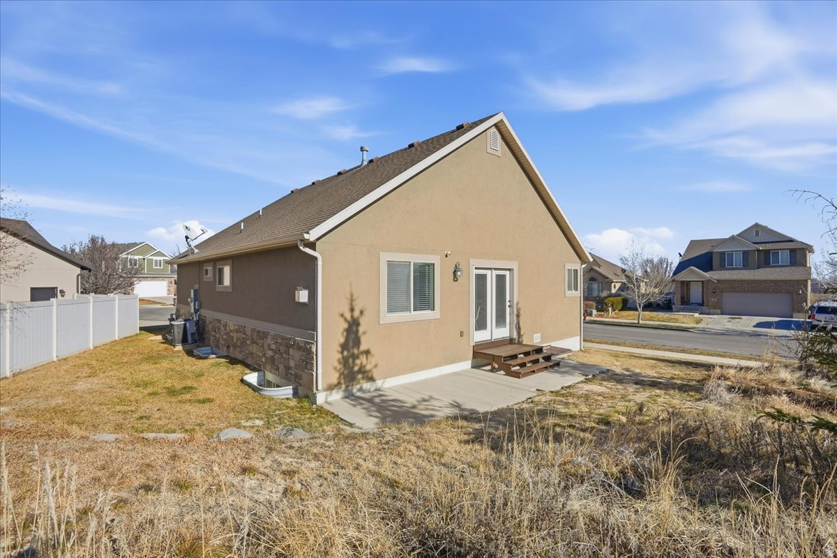 JORDAN HEIGHTS - Residential