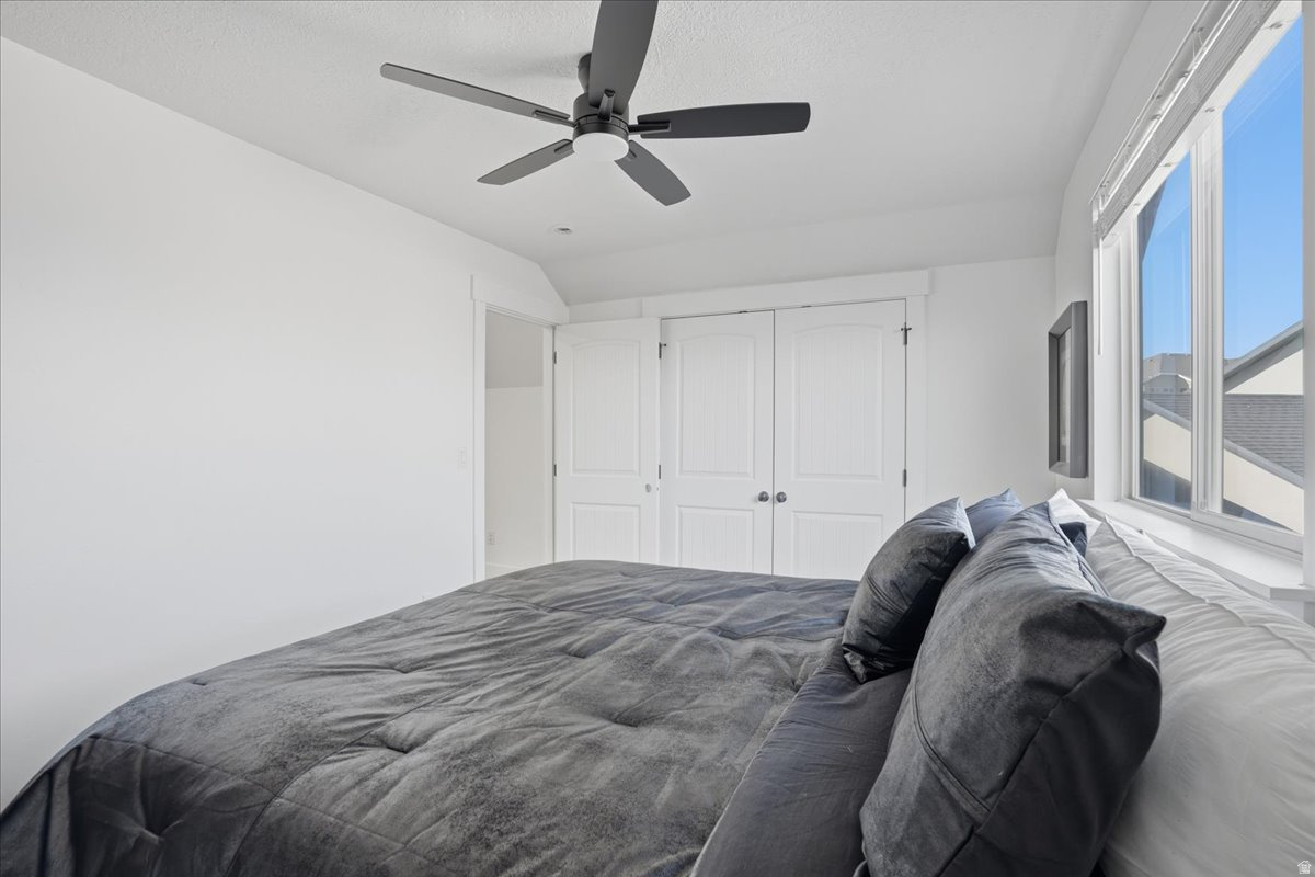 JORDAN HEIGHTS - Residential