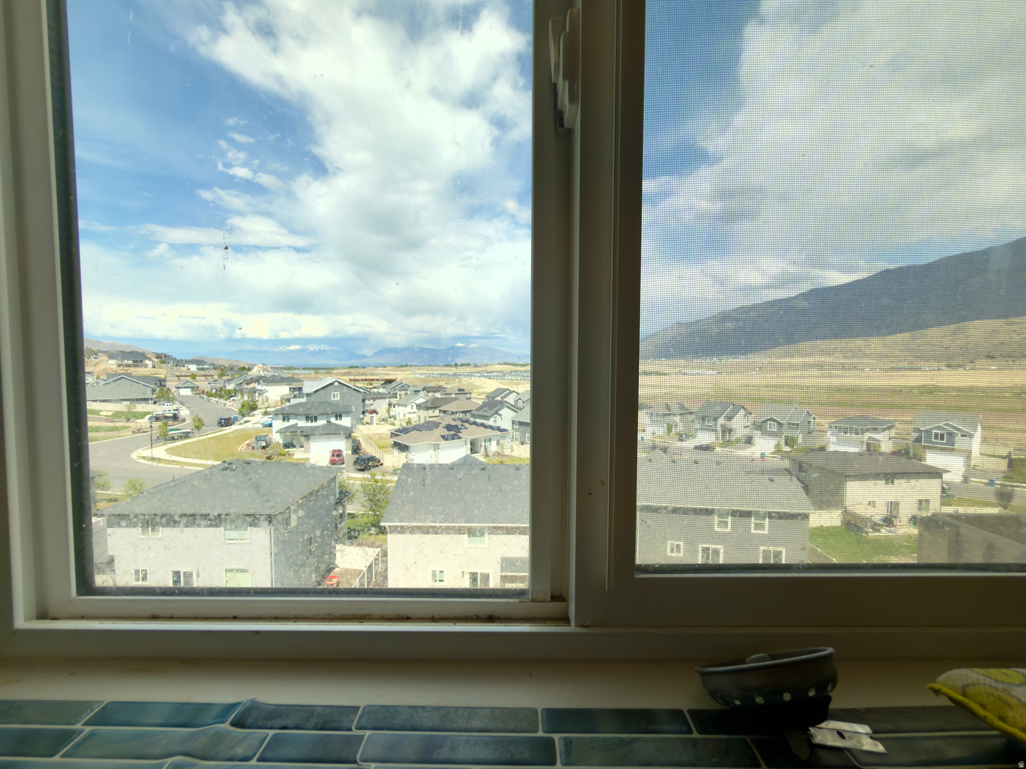 RIDGE - Residential