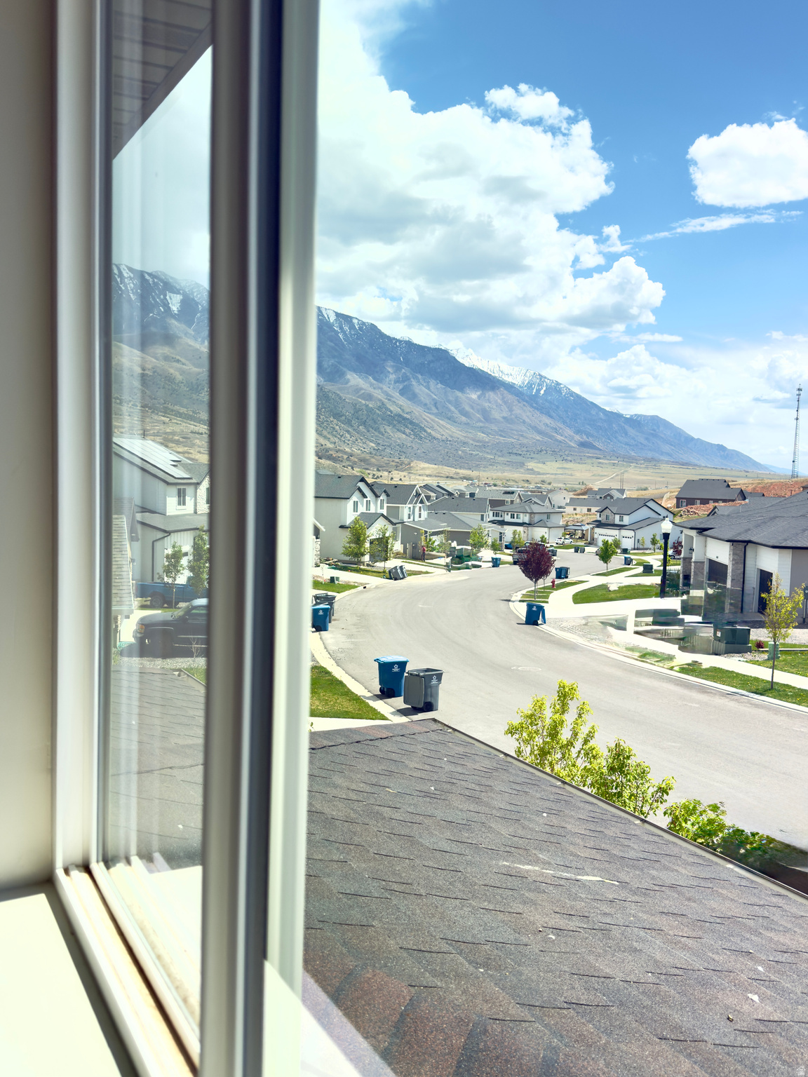 RIDGE - Residential