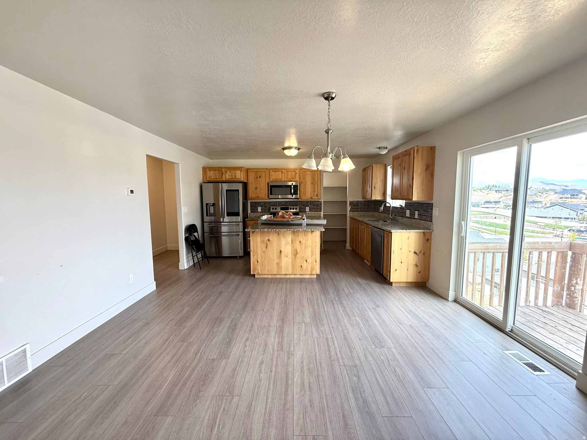 RIDGE - Residential