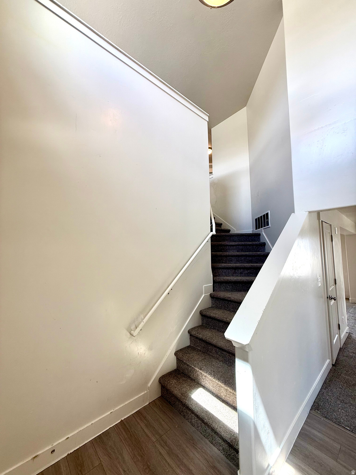 RIDGE - Residential