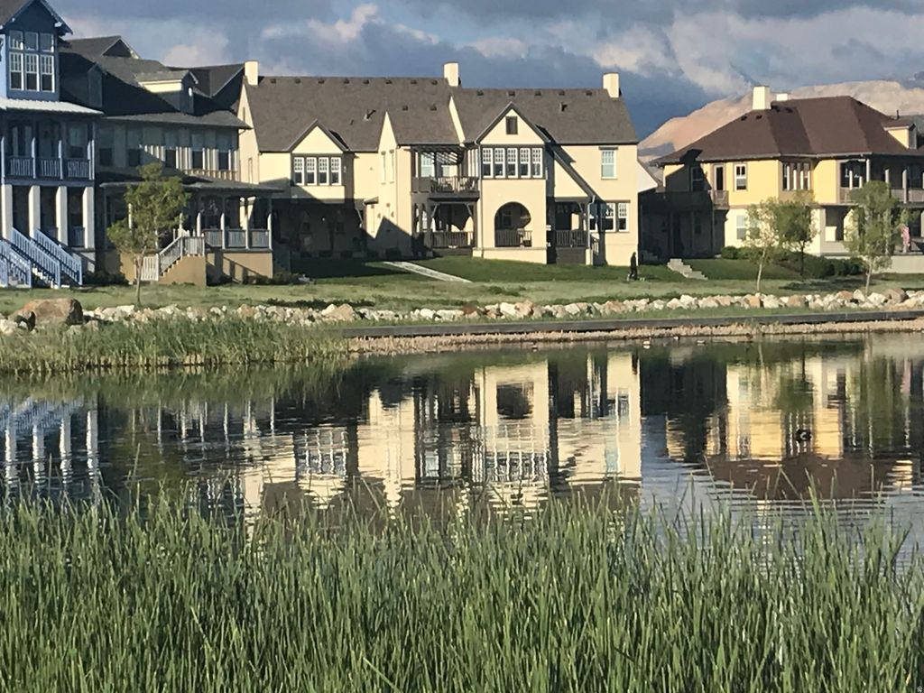 Photo of 4658 W BOATHOUSE CIR S, South Jordan, UT 84009 (MLS # 2149429)