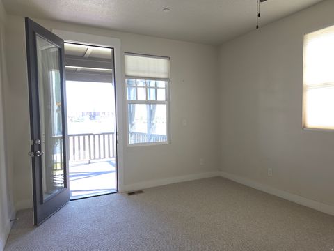 Tiny photo for 4658 W BOATHOUSE CIR S, South Jordan, UT 84009 (MLS # 2149429)