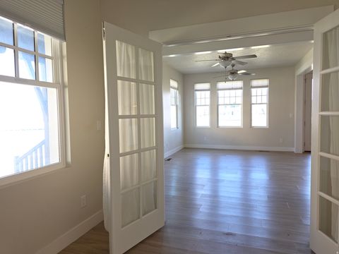 Tiny photo for 4658 W BOATHOUSE CIR S, South Jordan, UT 84009 (MLS # 2149429)