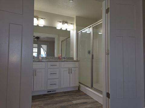 Tiny photo for 4658 W BOATHOUSE CIR S, South Jordan, UT 84009 (MLS # 2149429)