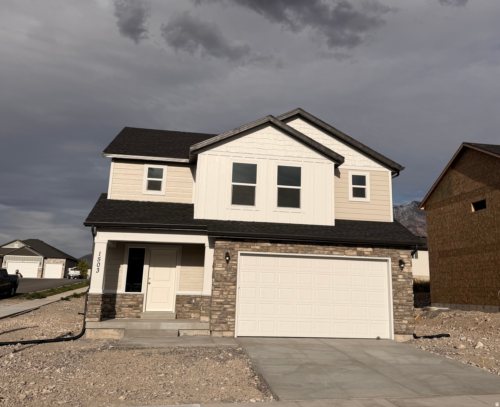 MELLOR AT SPANISH FORK - Residential