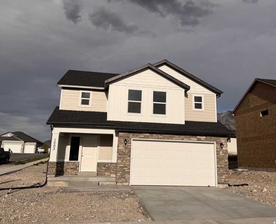 PLAN: Stanton(2)3500. Sample @ 1503 S Deerbook Rd Santaquin. PHOTO: ShowsUpgrades GARAGE: 3Car$20k. BSMT: Exit$15k. STATUS: ToBeBuilt. LOTS: .20-.40, PremiumsGradesVary. LSCAPE: Yes HOA: NA. DESIGN/BUILD: 6Months/10YrWarranty 'BuyerVerifyAll