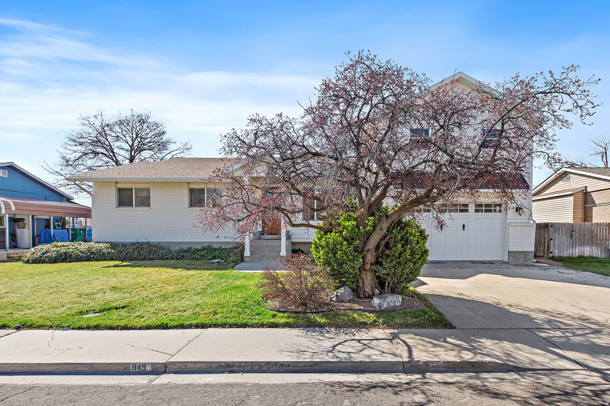 SUNRIDGE - Residential