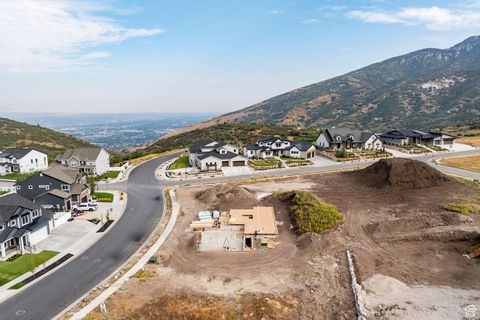 Tiny photo for 14637 S CANYON POINTE RD, Draper (UT Cnty), UT 84020 (MLS # 2116676)