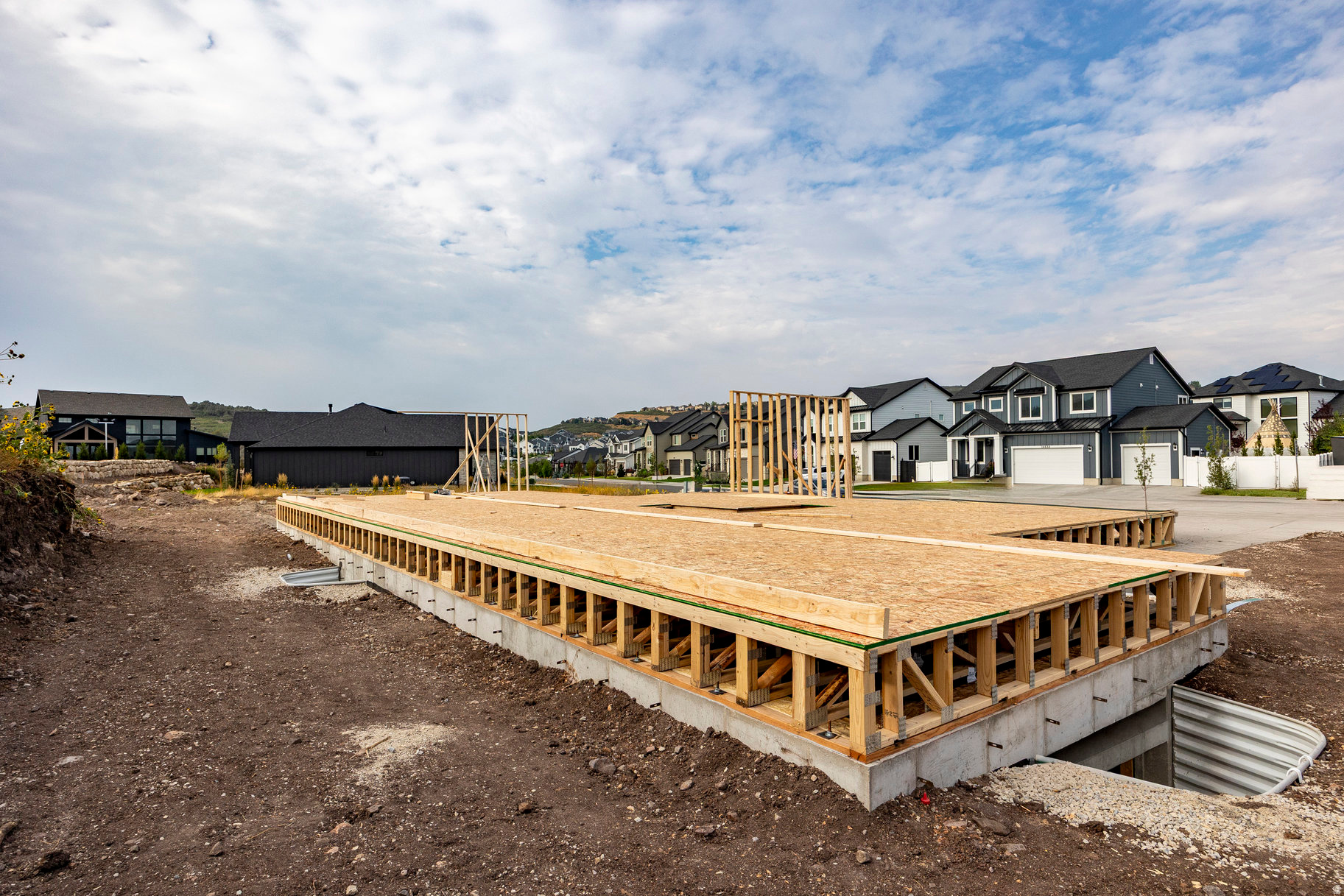 LONE PEAK - Residential