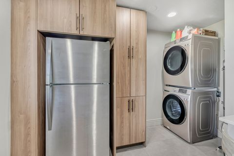 Tiny photo for 8546 S 1330 E, Sandy, UT 84093 (MLS # 2143306)