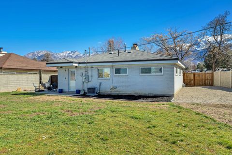 Tiny photo for 8546 S 1330 E, Sandy, UT 84093 (MLS # 2143306)