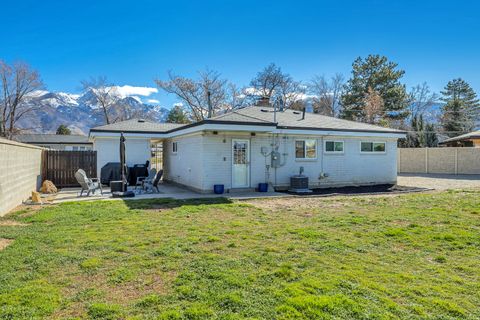 Tiny photo for 8546 S 1330 E, Sandy, UT 84093 (MLS # 2143306)