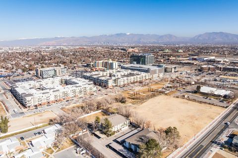 Tiny photo for 2970 W 3650 S #21, West Valley City, UT 84119 (MLS # 2134597)