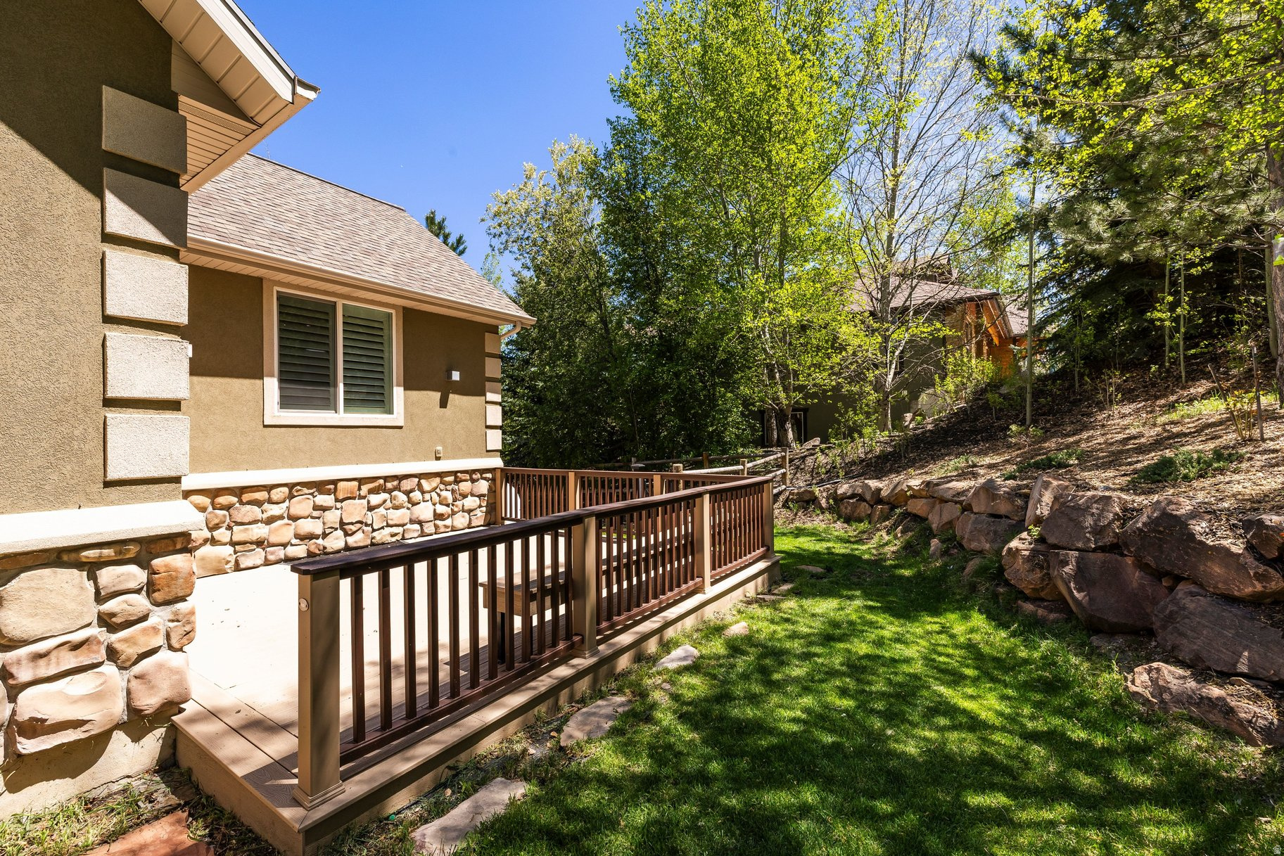 HIGH MEADOWS AT PINEBROOK - Residential