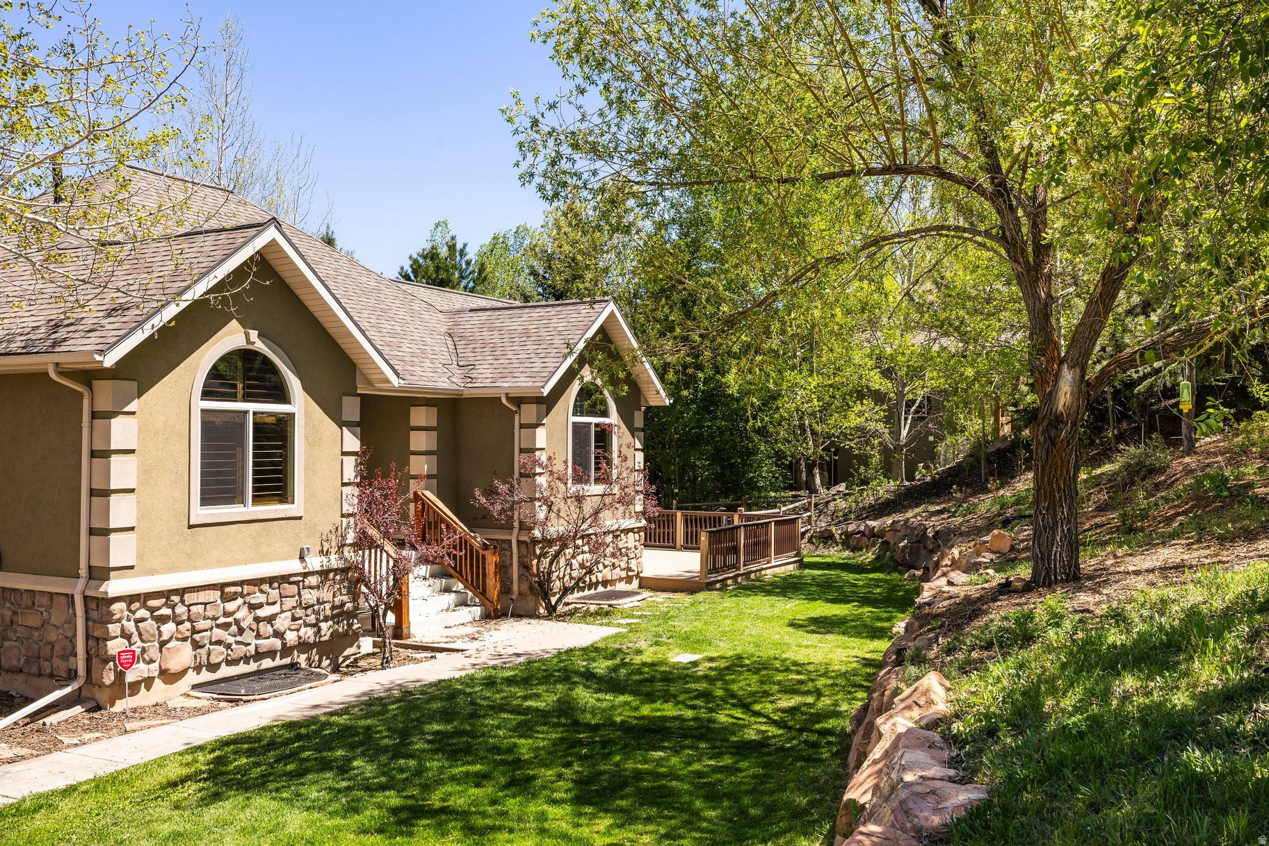 HIGH MEADOWS AT PINEBROOK - Residential