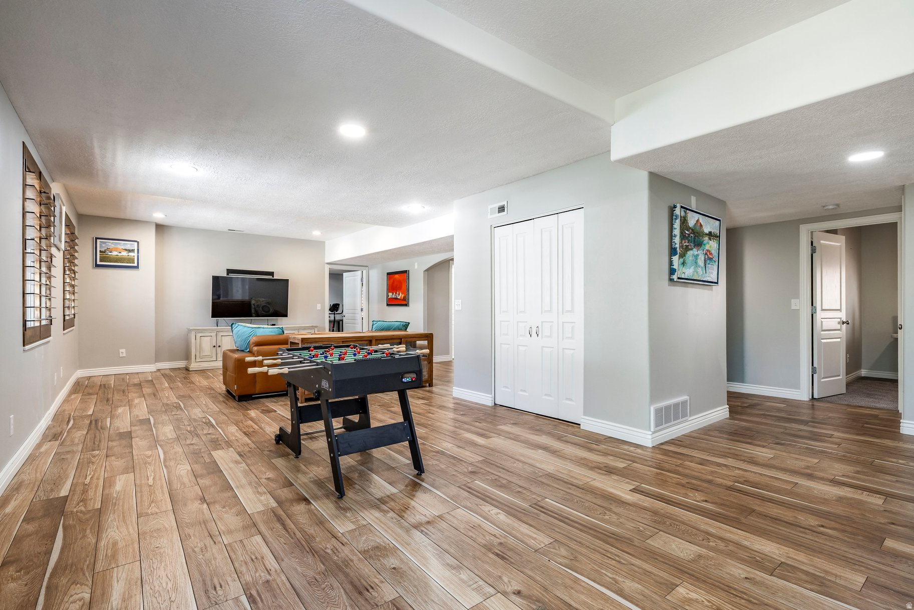 HIGH MEADOWS AT PINEBROOK - Residential
