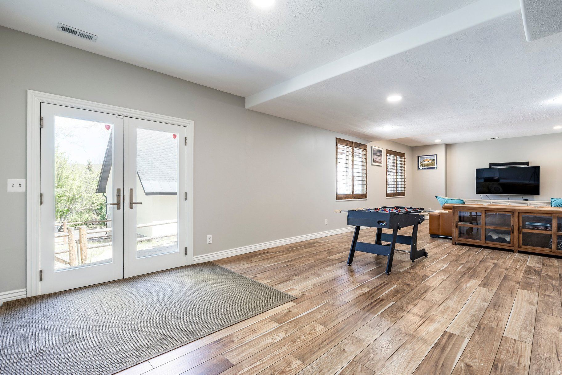 HIGH MEADOWS AT PINEBROOK - Residential