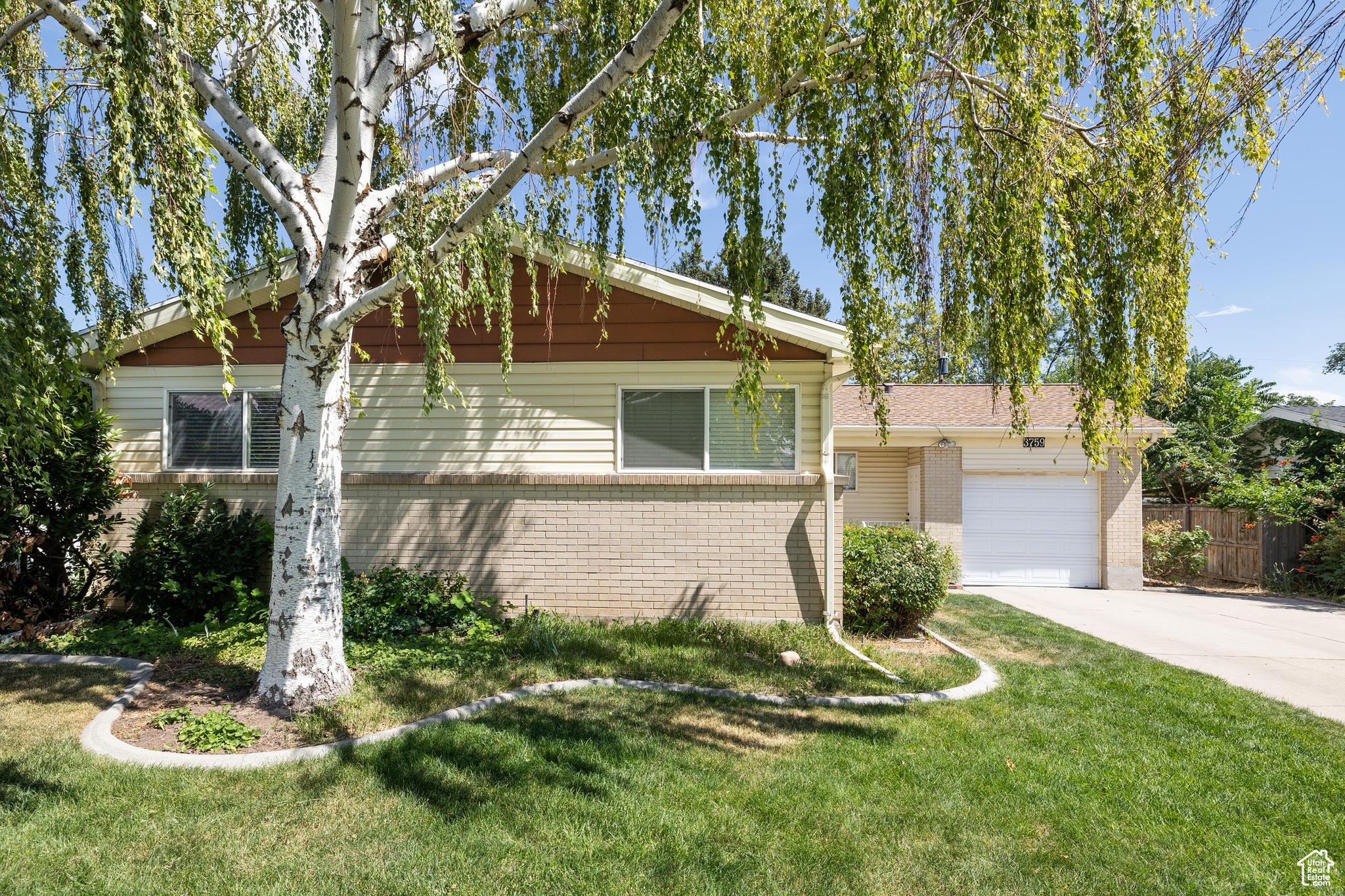 3759 S Alta Loma Dr, Salt Lake City, Utah image 2