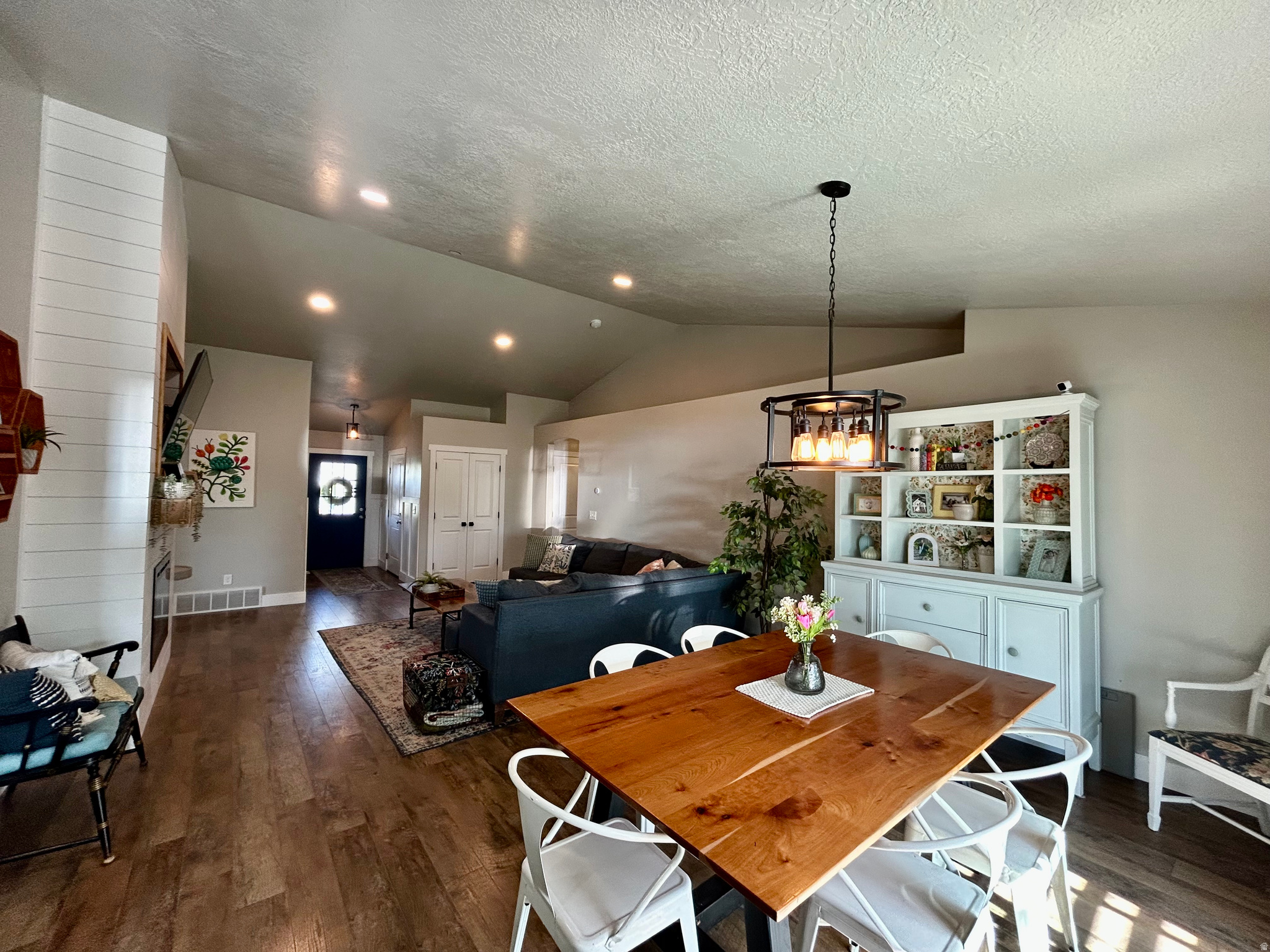 THE ORCHARDS - Residential