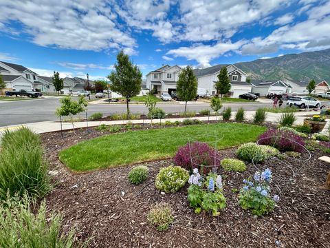 Tiny photo for 855 N 150 W, Santaquin, UT 84655 (MLS # 2161877)