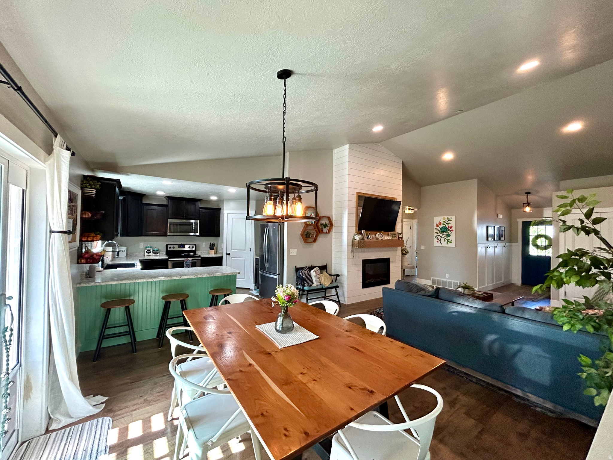 THE ORCHARDS - Residential