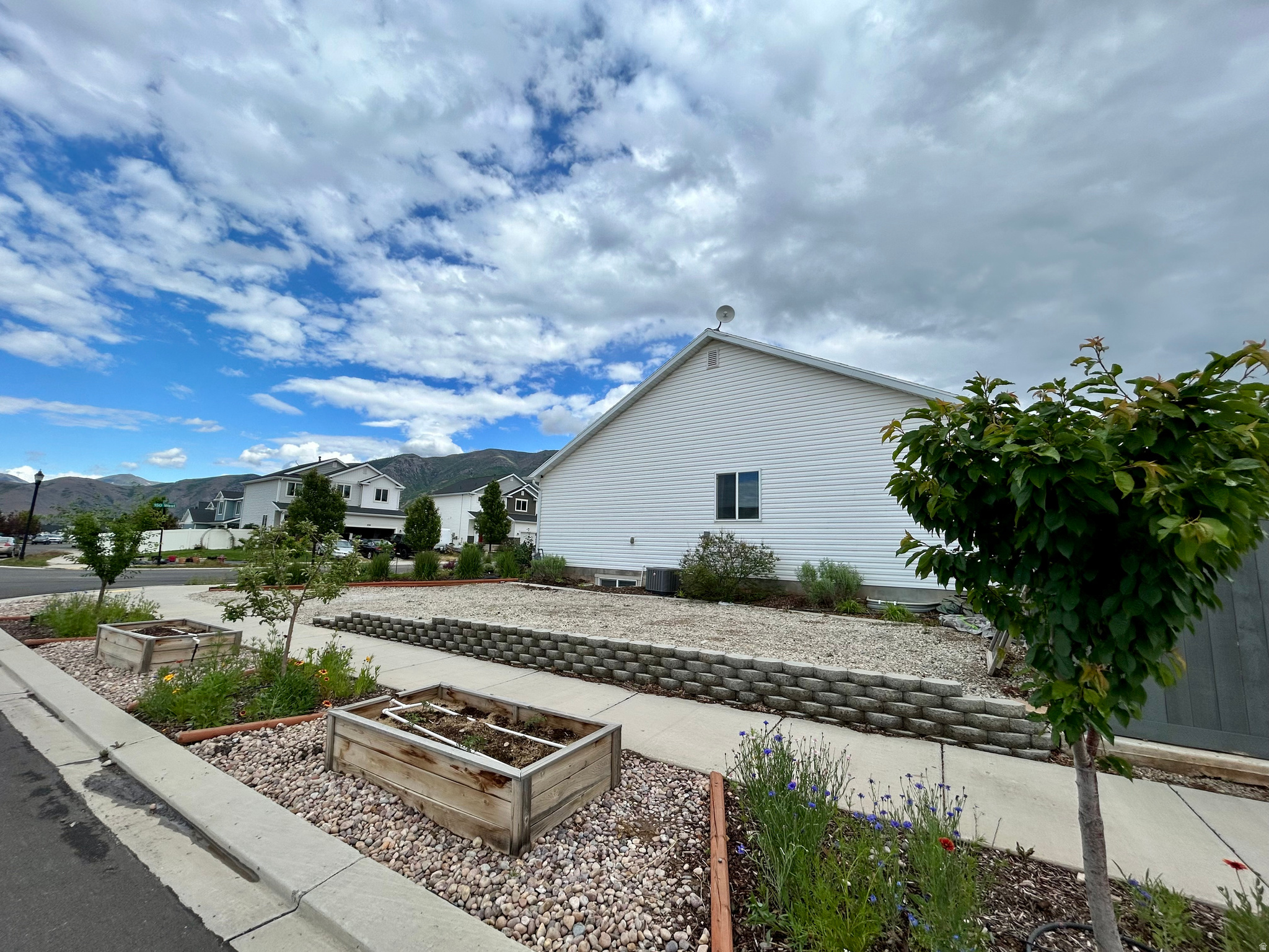 THE ORCHARDS - Residential