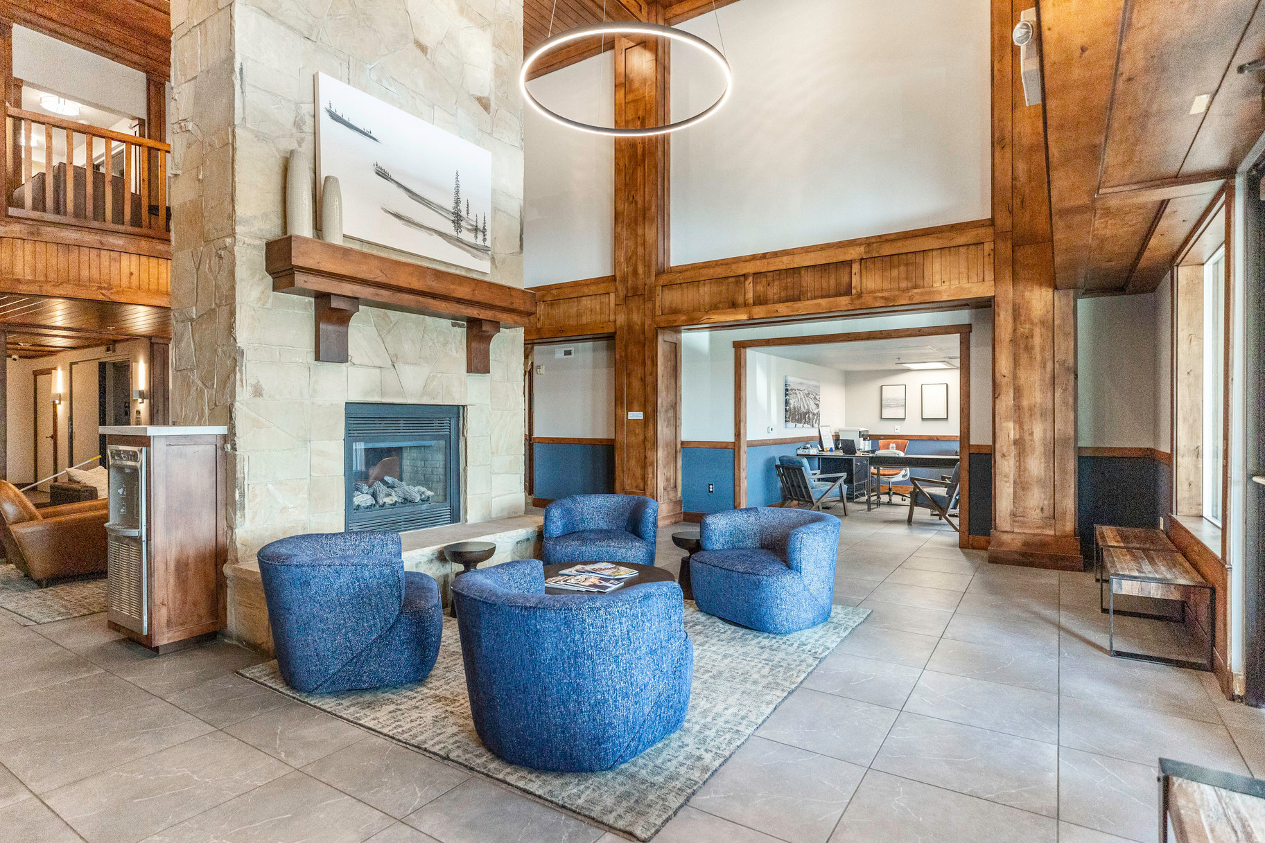 SILVERADO LODGE - Residential