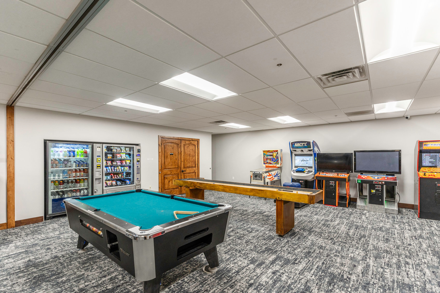 SILVERADO LODGE - Residential