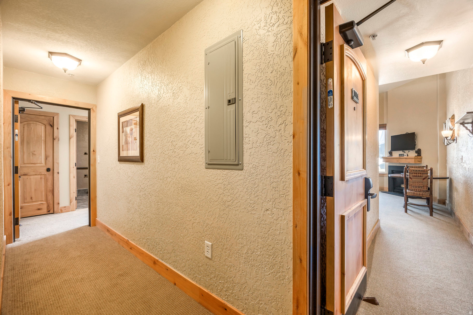 SILVERADO LODGE - Residential