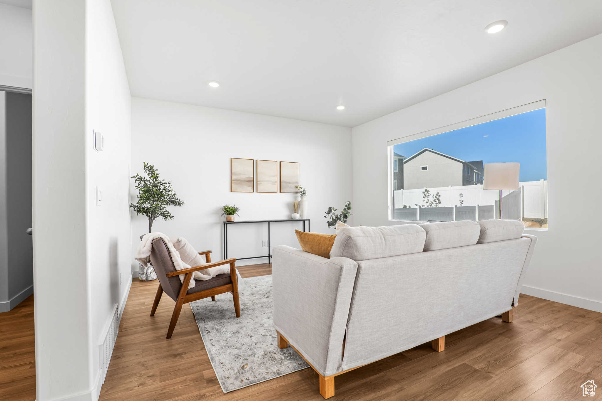QUIET VALLEY - Residential