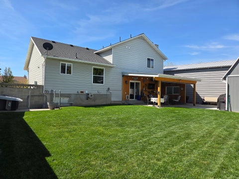 Tiny photo for 1896 W ORCHARD VIEW CIR, South Jordan, UT 84095 (MLS # 2180118)