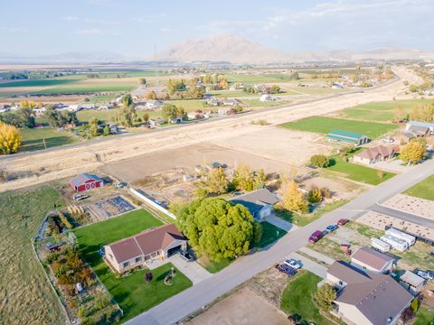 Tiny photo for 1010 S ANNA EKINS MEMORIAL LN, Genola, UT 84655 (MLS # 2151300)