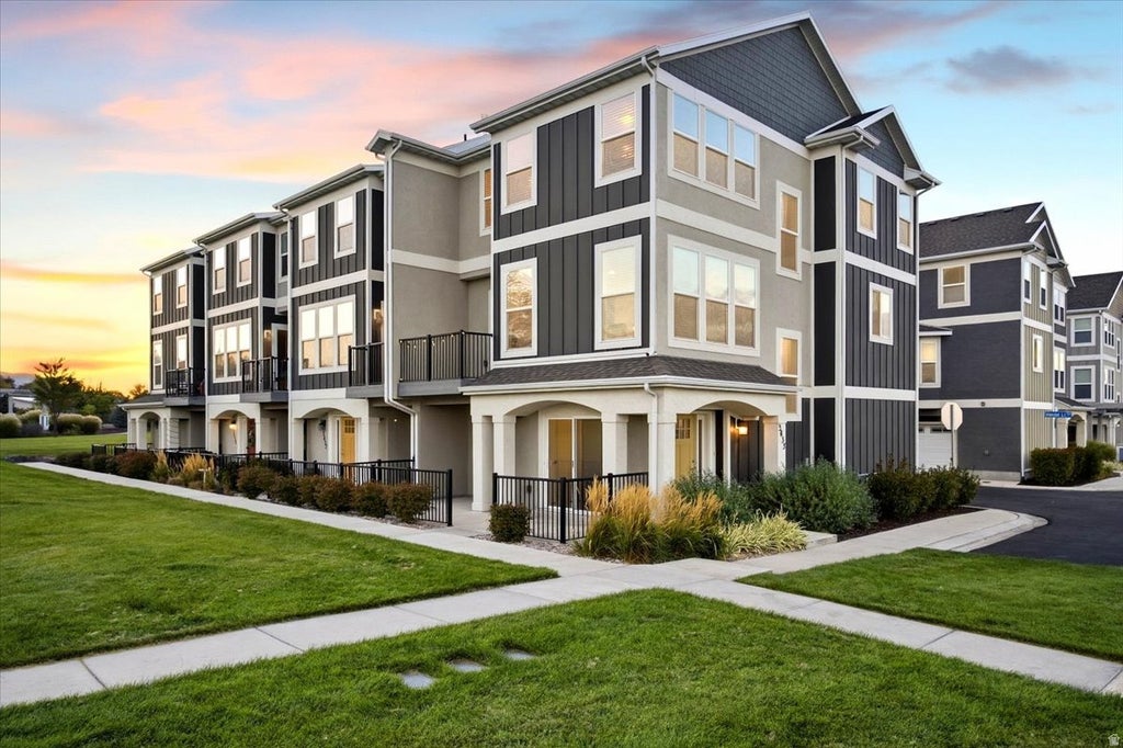 Photo of 3833 W CARDENDEN LN #231, Taylorsville, UT 84129 (MLS # 2185029)