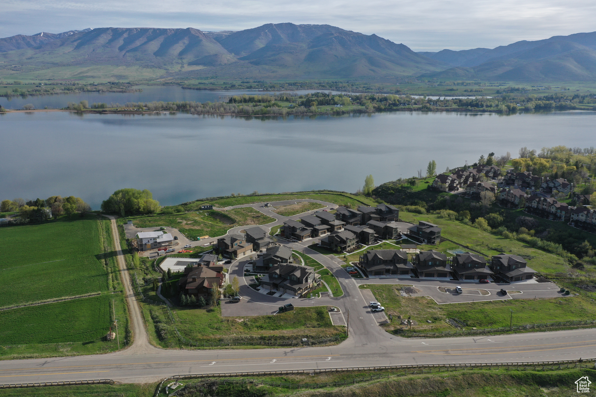 819 S Edgewater Ct #9, Huntsville, Utah image 37