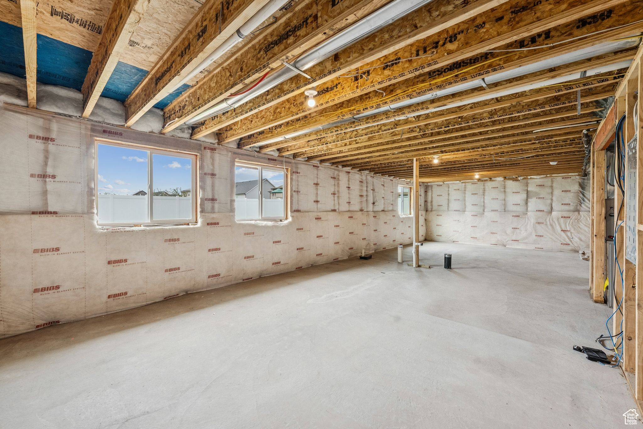 West Haven, Utah 84401, United States, 5 Bedrooms Bedrooms, ,3 BathroomsBathrooms,Residential,Active,164977