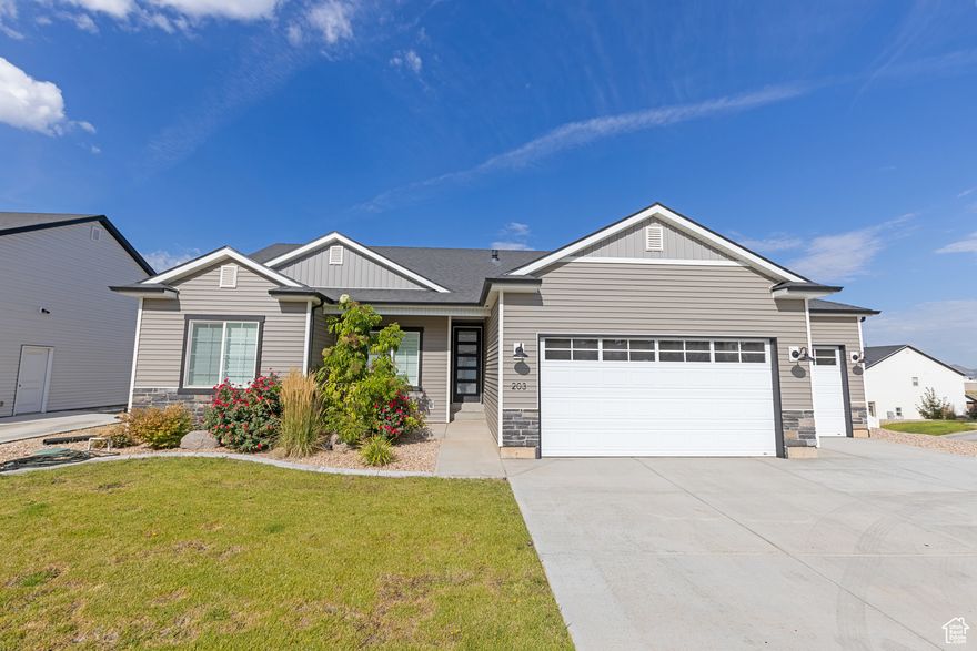 Built in 2022 and barely lived in, this beautiful single-family home feels brand new. Used only as a second residence, it has been meticulously cared for and hardly shows any signs of wear. The modern floor plan offers open-concept living with bright natural light, six bedrooms that can be used for storage or a large family, and upgraded finishes throughout. Enjoy the benefits of a newer home without the wait of new construction. Located in the exclusive Crescent Hills community, this move-in ready property is a rare opportunity to own a home that still feels fresh from the builder.