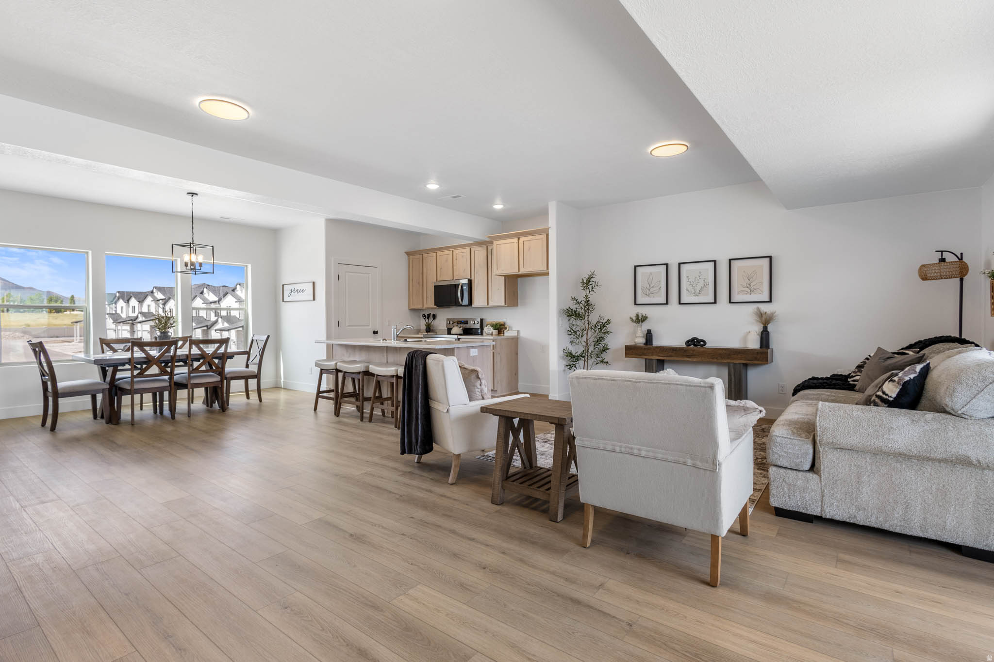 LEXINGTON AT OVERLAKE SUBDIVISION - Residential