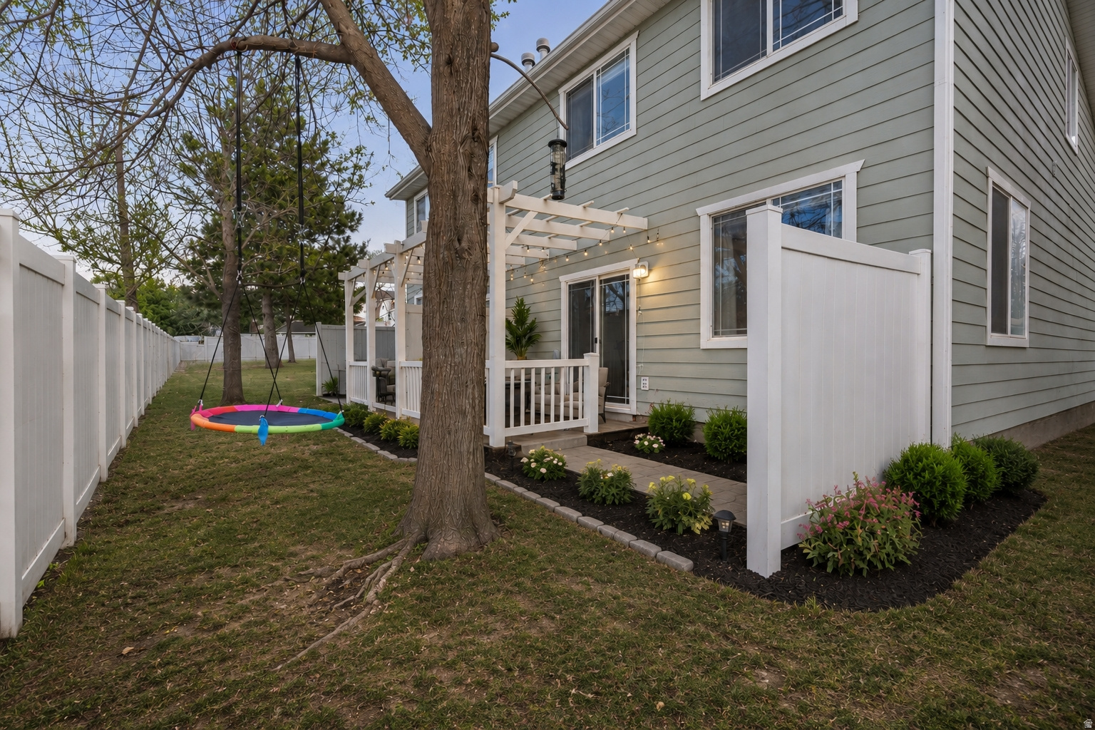N TOWN STATION - Residential
