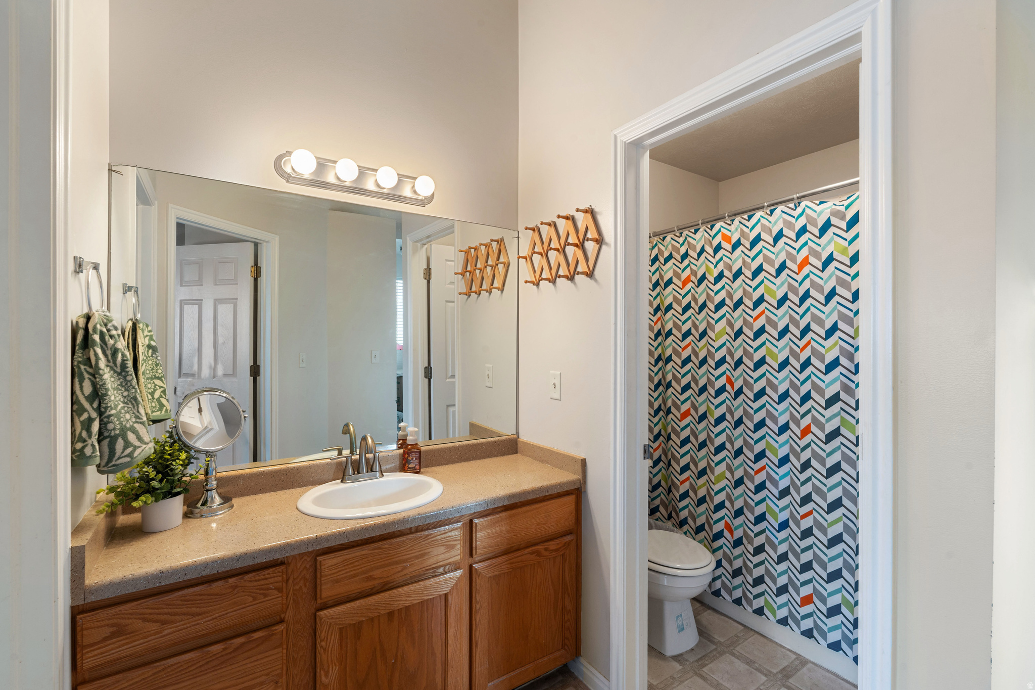 N TOWN STATION - Residential