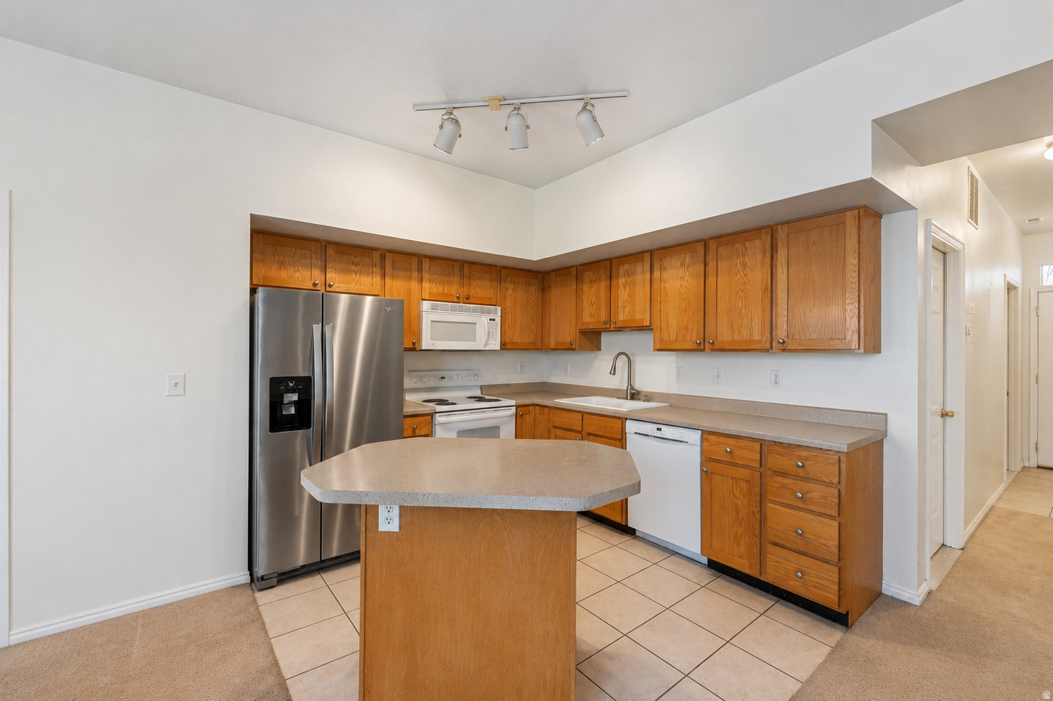N TOWN STATION - Residential
