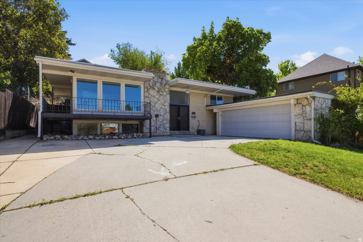 NEWTOPIA ACRES - Residential