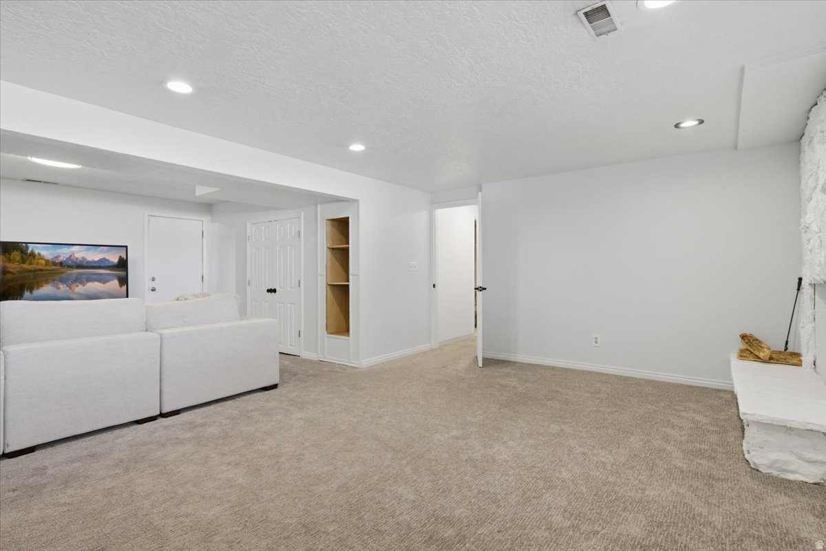 NEWTOPIA ACRES - Residential