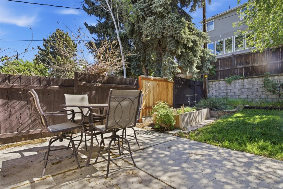 NEWTOPIA ACRES - Residential