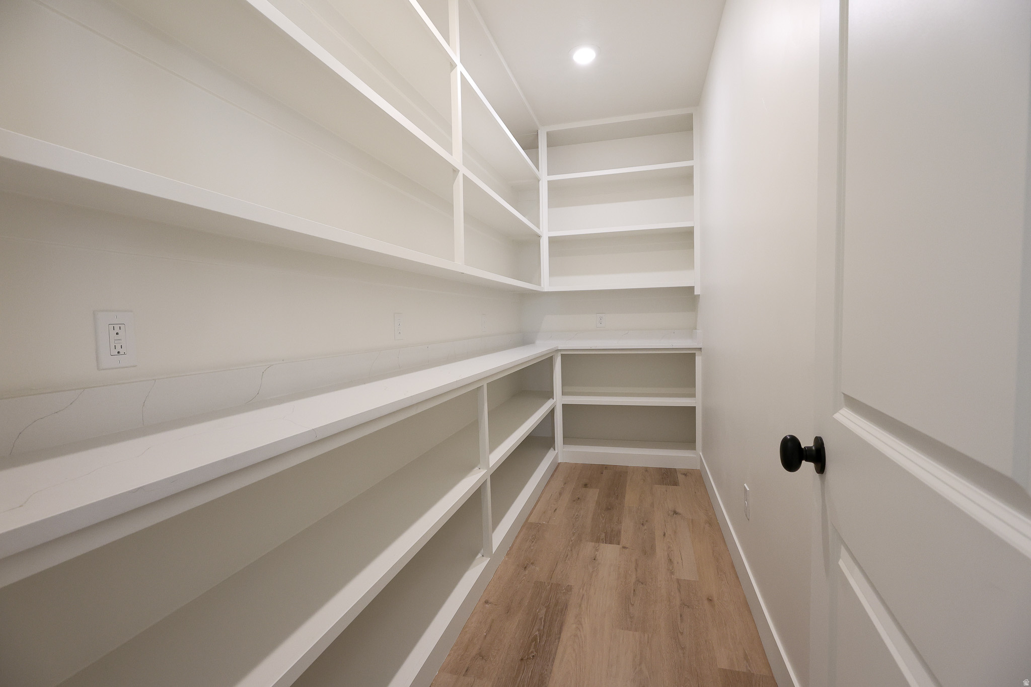 DAYBREAK - Residential